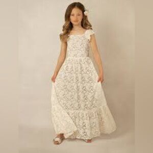 Joyfolie Girls matching “Arly” dresses size 14 and 8. This listing for size 14